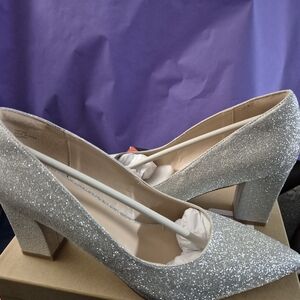 Elegant Silver Glitter Women's Heels Size 11